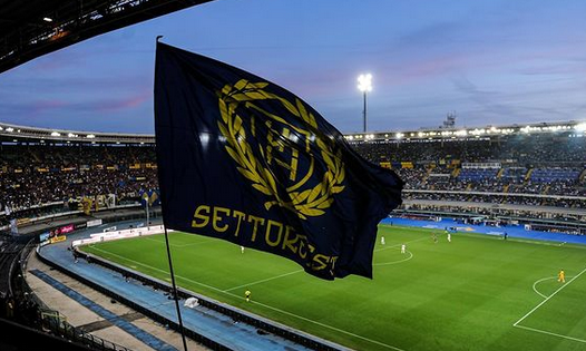 Hellas Verona, bandiere